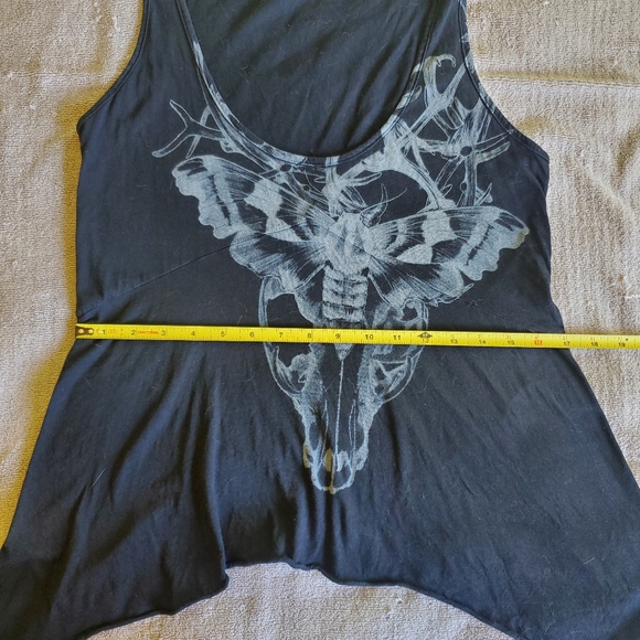 Truly Madly Deeply Skull Tank - Picture 9 of 12